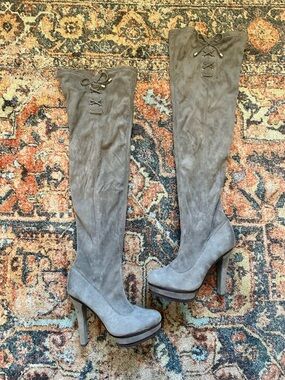 Women's Over-the-Knee Suede Platform Boots - Taupe